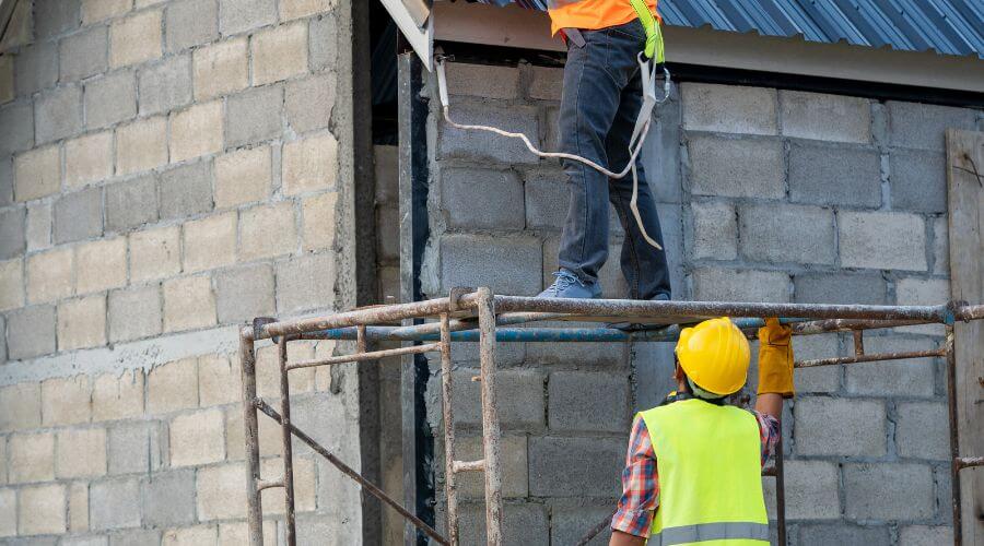 Expert Emergency Roof Repairs services in Bison, OK